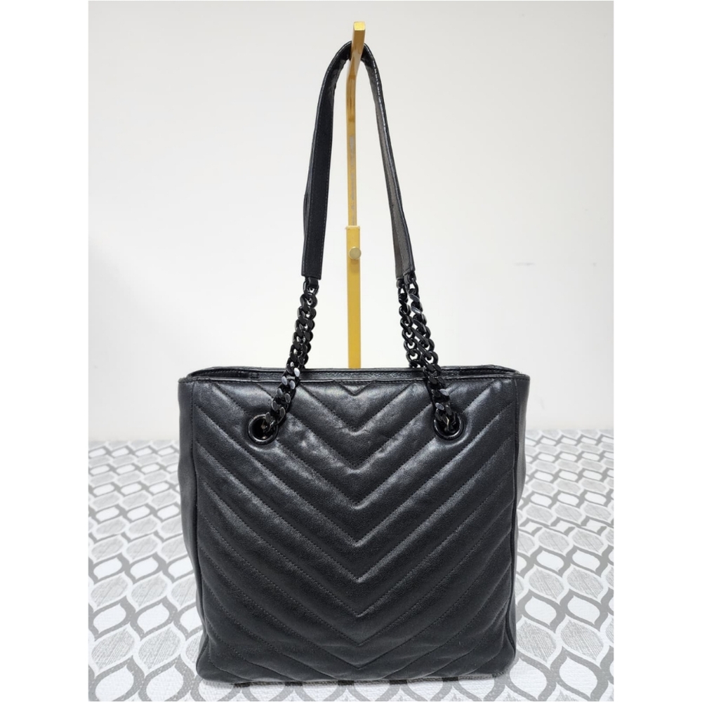Saint Laurent Sheepskin Matelasse Chevron Slim Monogram Shopping Bag - Picture 3 of 12